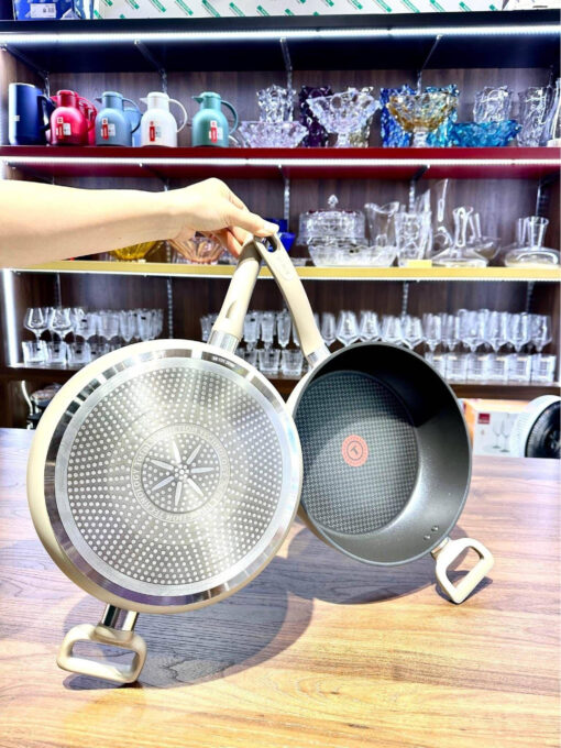 z5104705968951_2c2ac3b1d4e2e422585fa385735a9f25